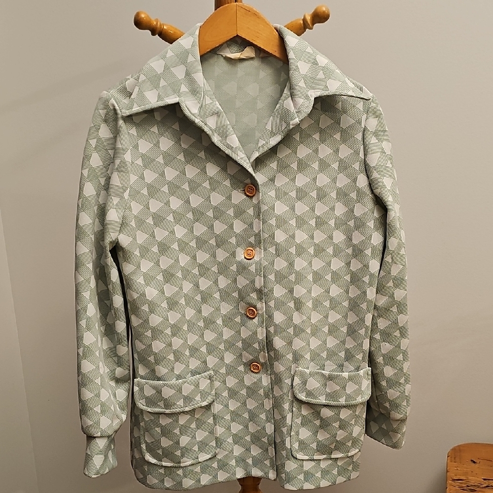 Women’s Light Green Patterned Button-Up Jacket